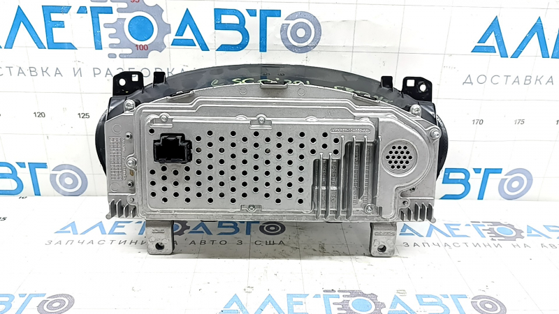 Щиток приборов Ford Escape MK4 20-21 High series-digital hybrid, 149к, царапины