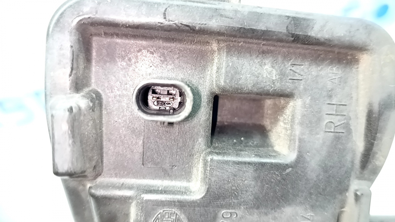Противотуманная фара птф правая BMW X5 G05 19-23 LED, песок