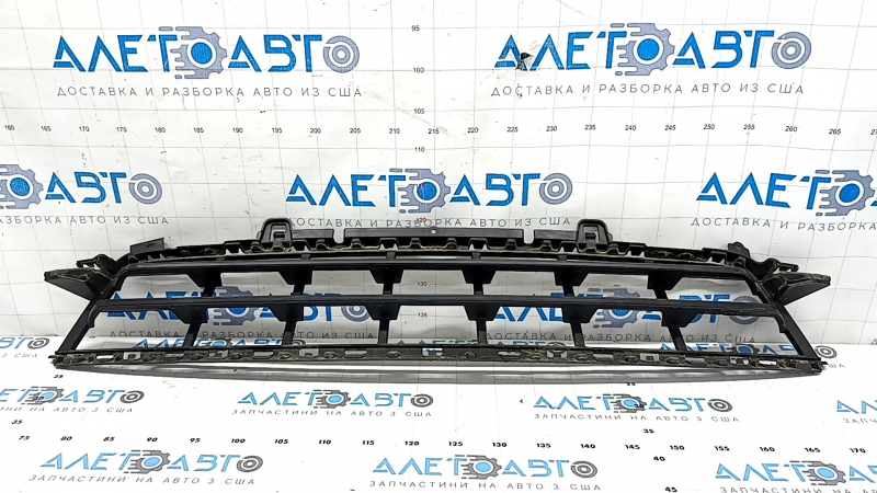Нижняя решетка переднего бампера BMW X5 G05 19-23 без радара, трещина