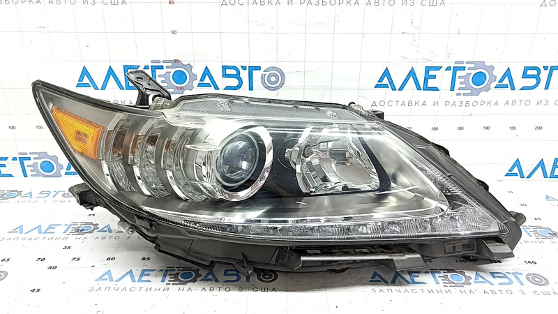 Фара передняя правая в сборе Lexus ES300h ES350 13-15 дорест ксенон + LED DRL, с блоком, сломано крепление