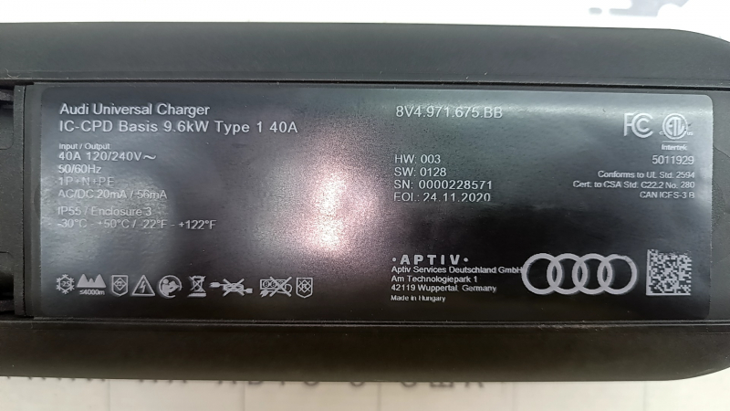 Зарядка от сети Audi E-Tron 19-23 9.6kw 40a 120/240v type 1