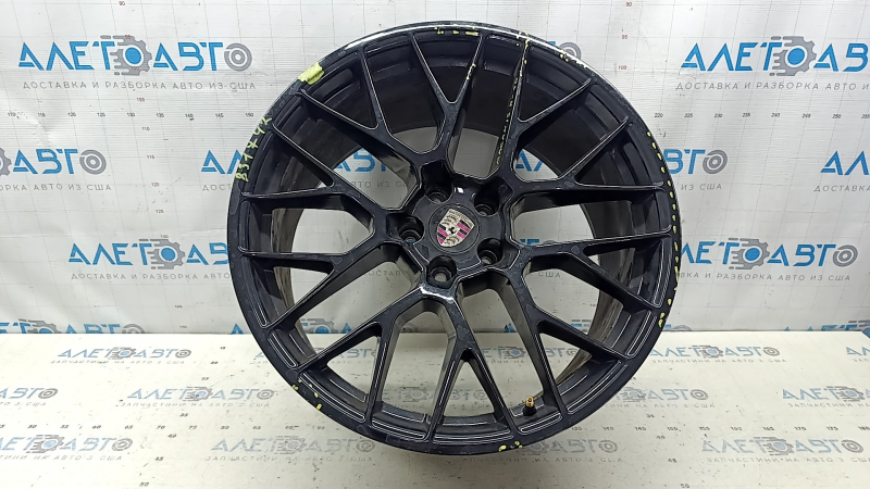 Комплект дисков R20 x 9J R20 x 10J Porsche Macan 15-18 черные, с колпачками, не оригинал, бордюрка