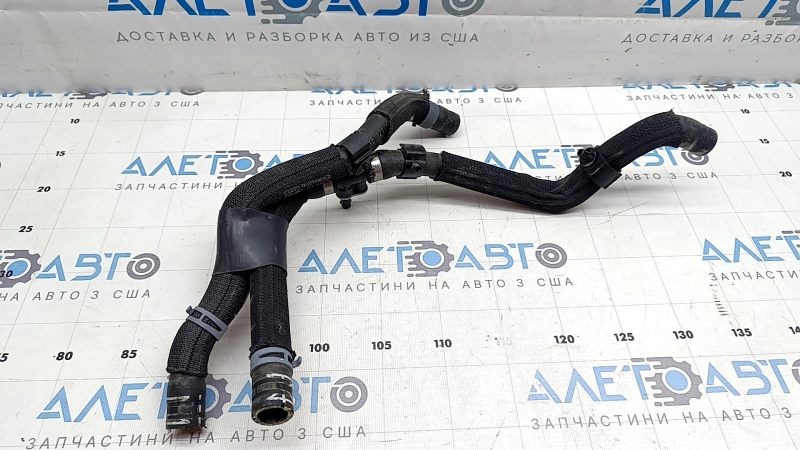 Патрубки системы охлаждения c датчиком Audi E-Tron 19-23
