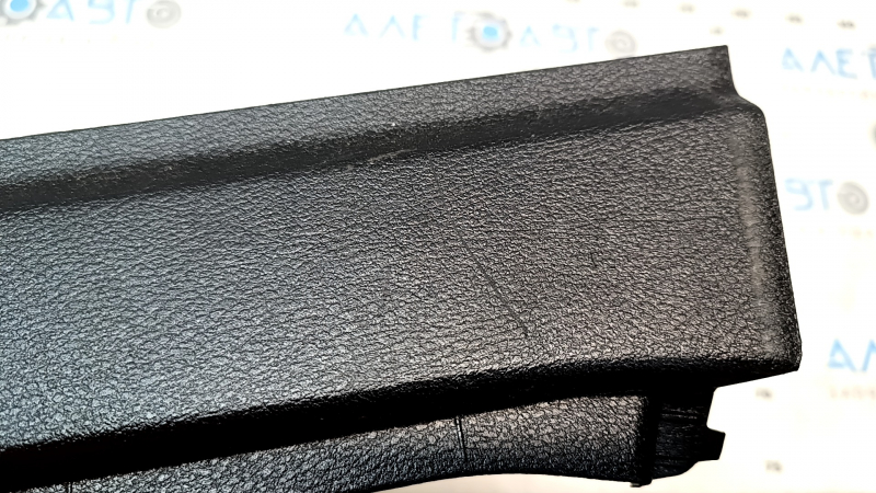 Обшивка арки правая BMW X3 F25 11-17 задняя черная, царапины