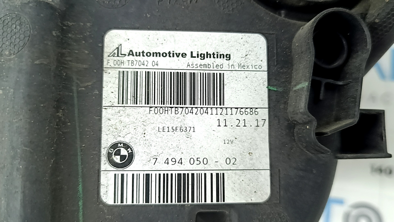 Фара передняя правая в сборе BMW X3 G01 18-21 галоген+LED, с креплением, царапины