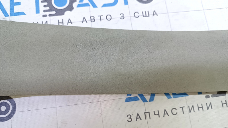 Обшивка двери багажника ткань левая Lexus RX300 RX330 RX350 RX400h 04-09 серая, царапины, тычка
