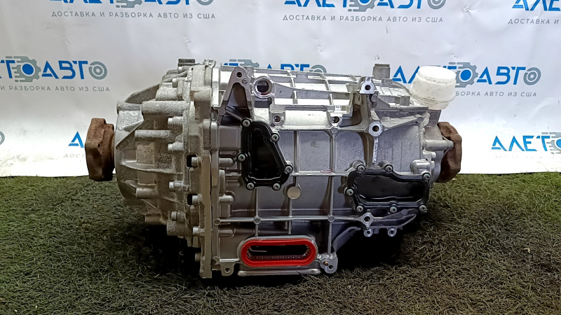 Электродвигатель задний Audi E-Tron 19-23 с КПП, без блока, 45к