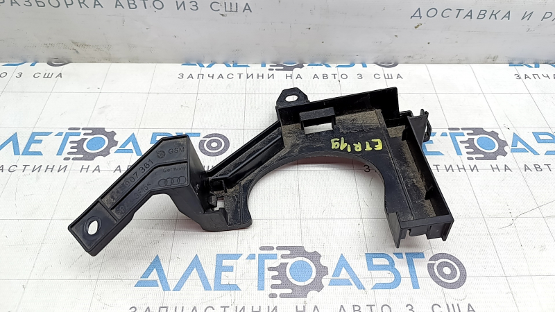 Кронштейн подкапотного блока предохранителей Audi E-Tron 19-23