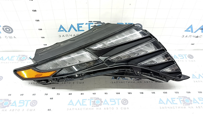 Дневной ходовой огонь DRL в сборе правый Hyundai Tucson 22-24 LED, серый, надломано крепление, песок