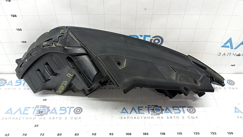 Дневной ходовой огонь DRL в сборе правый Hyundai Tucson 22-24 LED, серый, надломано крепление, песок
