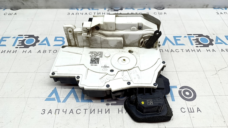 Замок двери задней правой Audi E-Tron 19-23