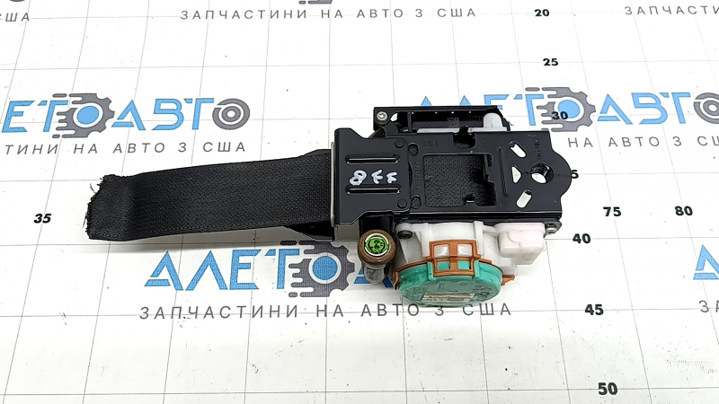 Вид ремня безопасности Hyundai Tucson 22-26, с отметкой о состоянии, обрезан.