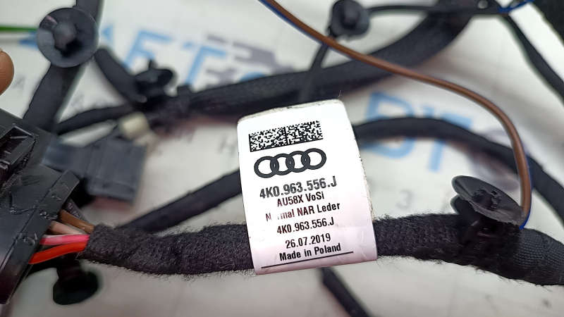 Маркировка и параметр на проводке сидения Audi E-Tron 2019-2023 с оригинальным номером.