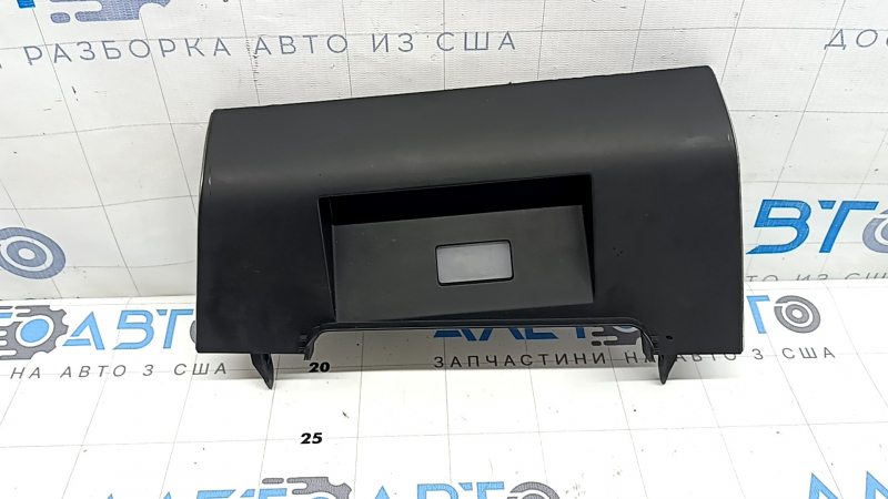Накладка передней панели нижняя центральная Hyundai Tucson 22-26 черная, потерта, царапины, надломано крепление
