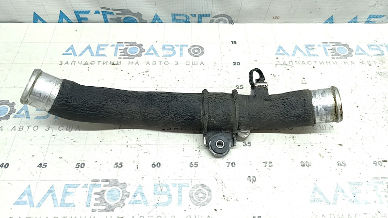 Патрубок интеркулера верхний второй Hyundai Tucson 22-26 1.6T HEV