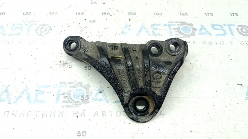 Кронштейн подушки двигателя правый Hyundai Tucson 22-26 1.6T HEV