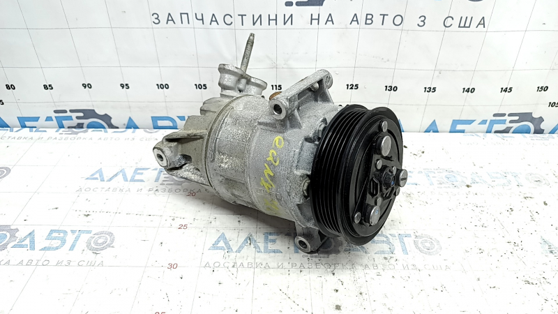 Компрессор кондиционера Chevrolet Equinox 18-24 LYX, LSD