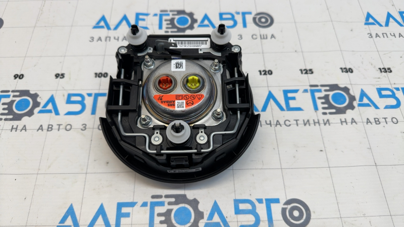 Подушка безопасности airbag в руль водительская Mazda CX-5 19-25 черная с хром обрамлением
