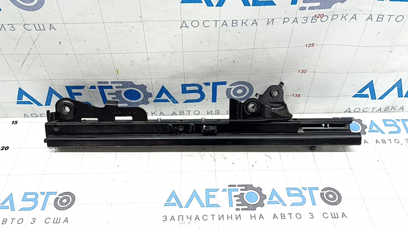 Салазка пассажирского сидения правая Mercedes C-class W205 15-21 электро, без каркаса
