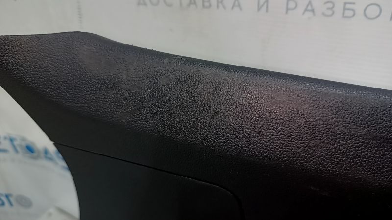 Обшивка двери багажника нижняя VW Tiguan 18-24 под электро дверь, черная, царапины