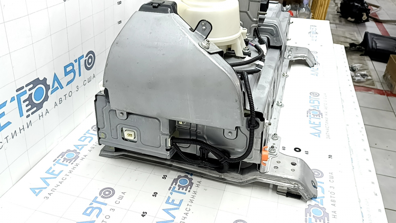 Аккумуляторная батарея ВВБ в сборе Toyota Camry v50 12-14 hybrid usa 79к 3.0-3.8 А*ч, 2012 год, с вентилятором