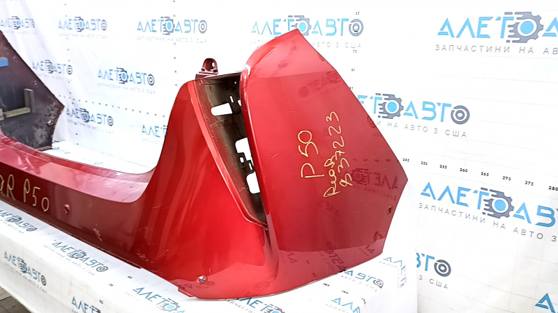 Бампер задний голый Toyota Prius 50 16-18 под парктроники, красный 3T7, царапины