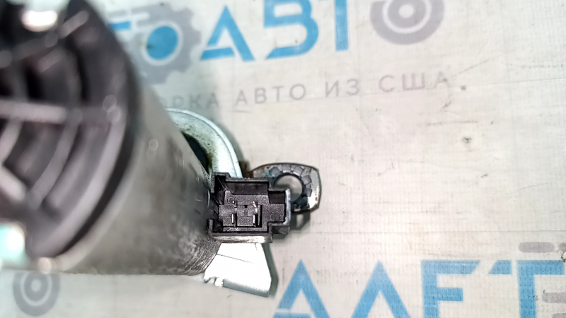 Моторчик регулировки нижней подушки водительского сиденья VW Tiguan 18-24 передний