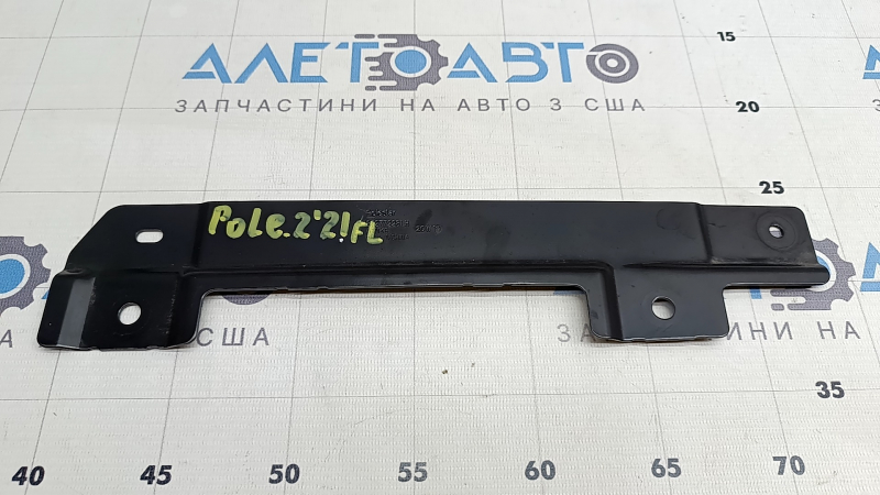 Кронштейн решетки дворников верхний левый Polestar 2 21-25