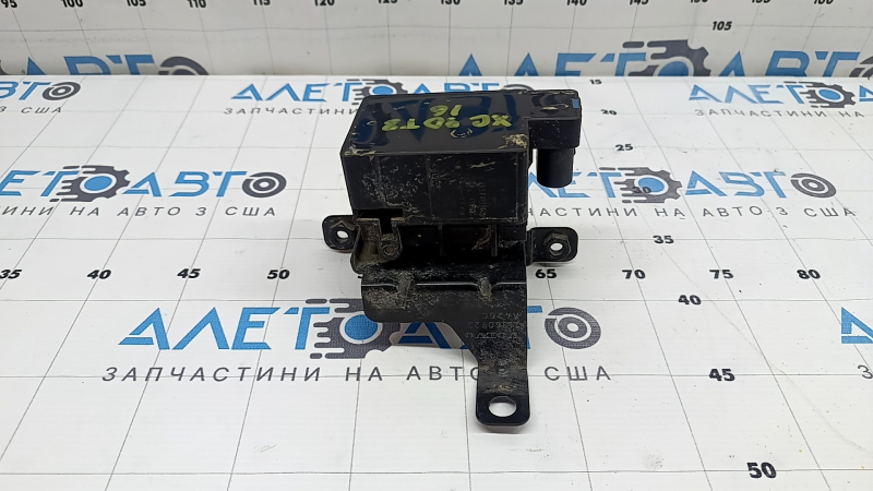 Блок клапанов пневмоподвески Volvo XC90 16-26