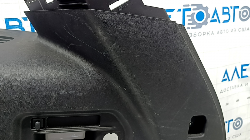 Обшивка арки правая Ford Explorer 20-24 под 3 ряда, черная, потерта, царапины
