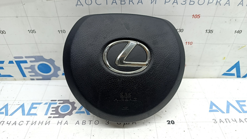 Подушка безопасности руля Lexus CT 2011-2017, вид спереди, с царапинами