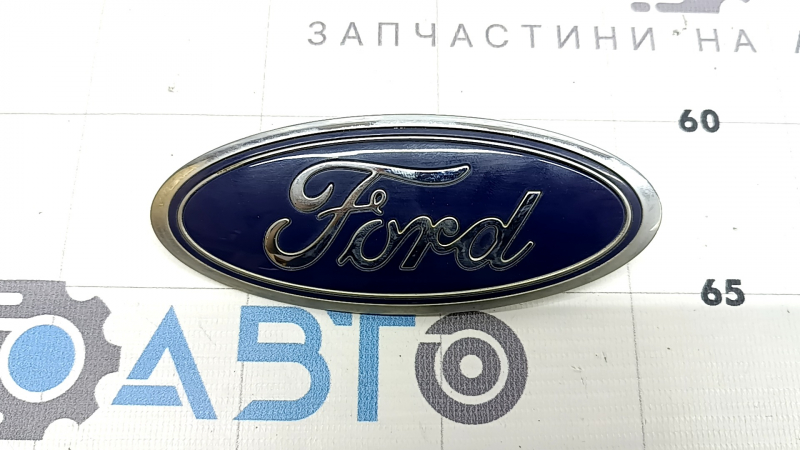 Эмблема значок двери багажника Ford Explorer 20-25 сломаны крепления