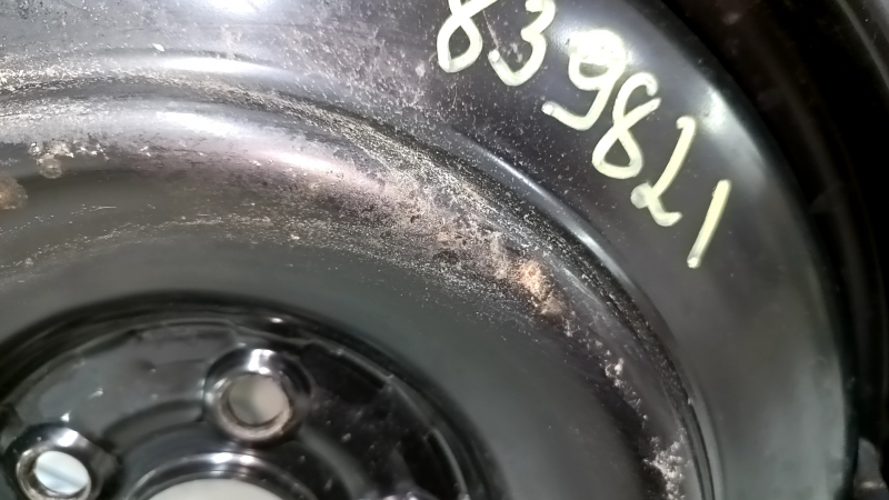 Запасное колесо докатка Lexus CT200h 11-17 R17 125/70 ржавчина