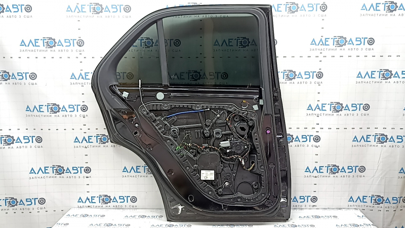 Дверь в сборе задняя левая Mercedes W167 GLE 350 450 20-26 тонировка, keyless, черный 040, вмятина, тычки