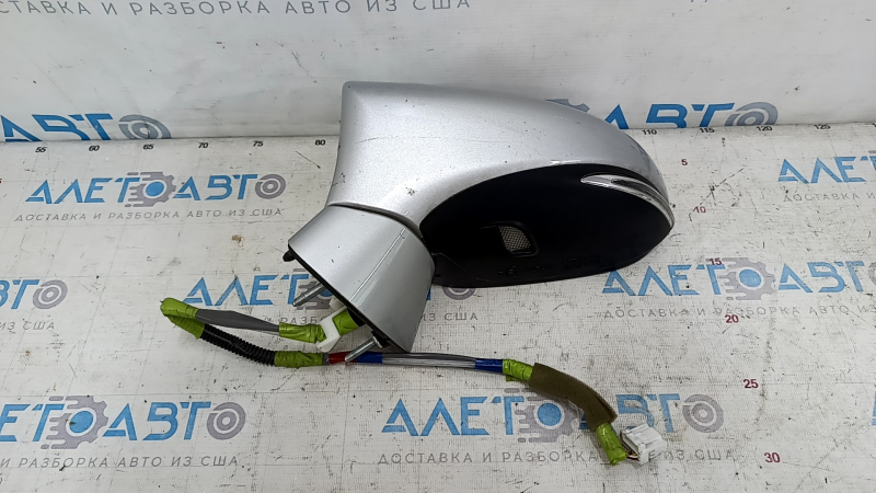 Сборка бокового зеркала для Lexus CT 2011-2013, вид сзади, проводка в норме.