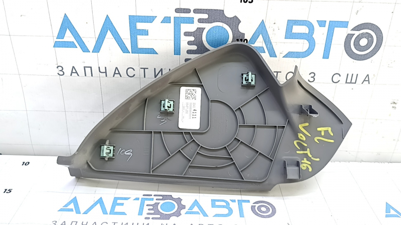 Накладка передней панели боковая левая Chevrolet Volt 16- темно-серая