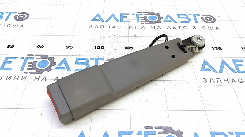 Защелка пассажирского ремня безопасности Chevrolet Volt 16-19 серая
