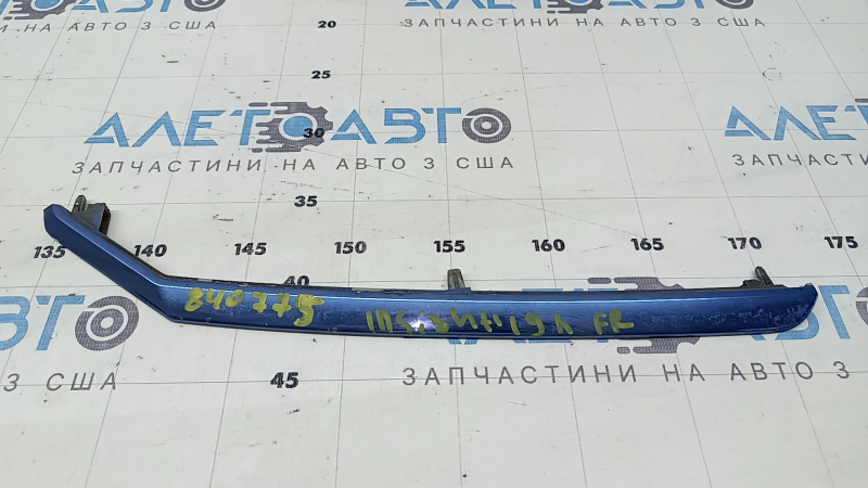 Молдинг решетки радиатора grill правый Honda Insight 19-22 хром, полез хром, сколы