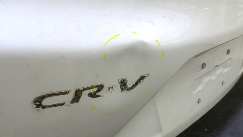 Дверь багажника голая со стеклом Honda CRV 17-22 под электро, тонировка, белый NH-603P, вмятина