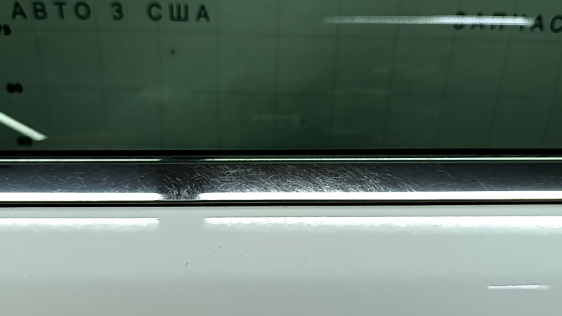 Дверь в сборе передняя левая Jeep Grand Cherokee WK2 11-21 keyless, стекло триплекс, белый PW7, тычка, потерт молдинг и уплотнитель