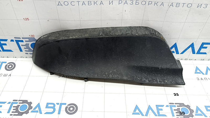 Вставка переднего бампера под накладку левая Jeep Grand Cherokee WK2 14-21 структура, царапины