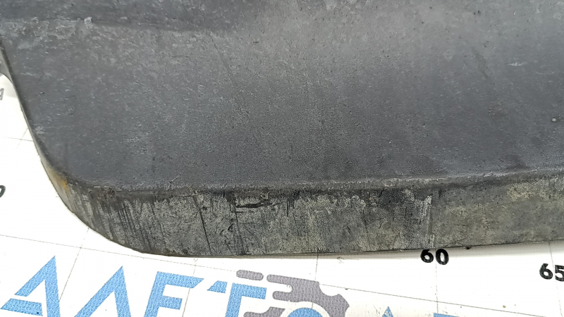 Вставка переднего бампера под накладку левая Jeep Grand Cherokee WK2 14-21 структура, царапины