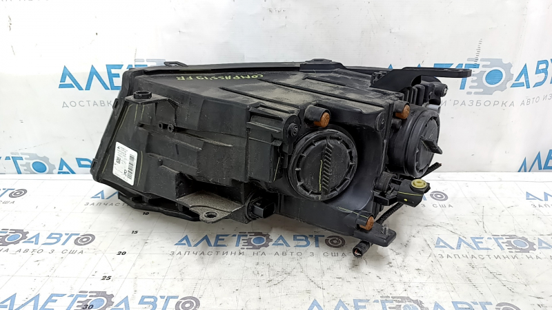 Фара передняя правая Jeep Compass 17-21 галоген, с креплением, царапины