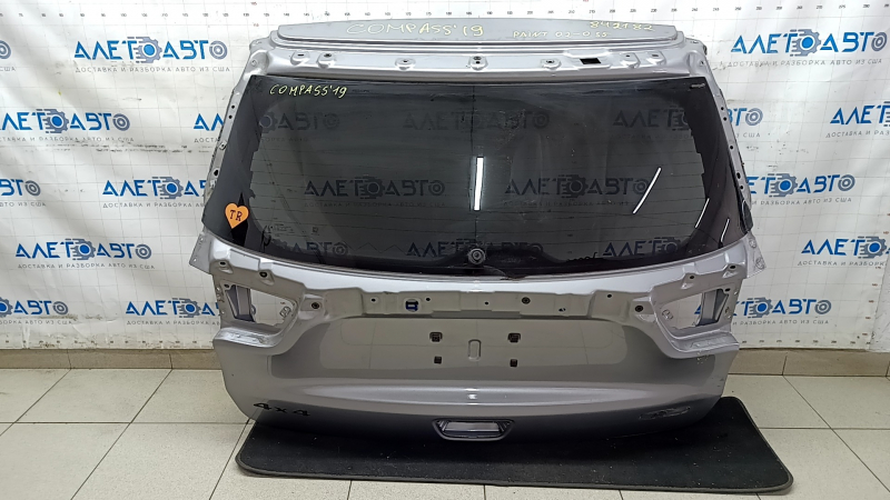 Дверь багажника голая со стеклом Jeep Compass 17-26 тонировка, серебро PSC, тычки, крашен 0.20-0.35