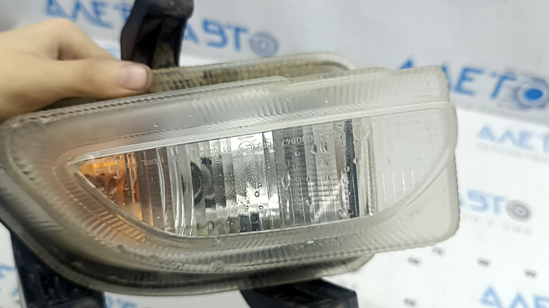 Поворотник с DRL передний левый Jeep Renegade 15-18 дорест, запотевший, трещины в креплениях, трещина