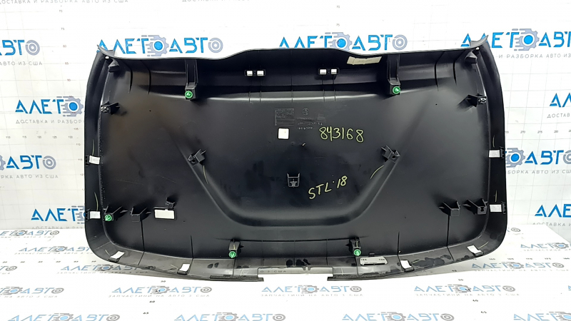 Обшивка двери багажника нижняя Alfa Romeo Stelvio 18-25, вид сзади с маркировкой 843168.