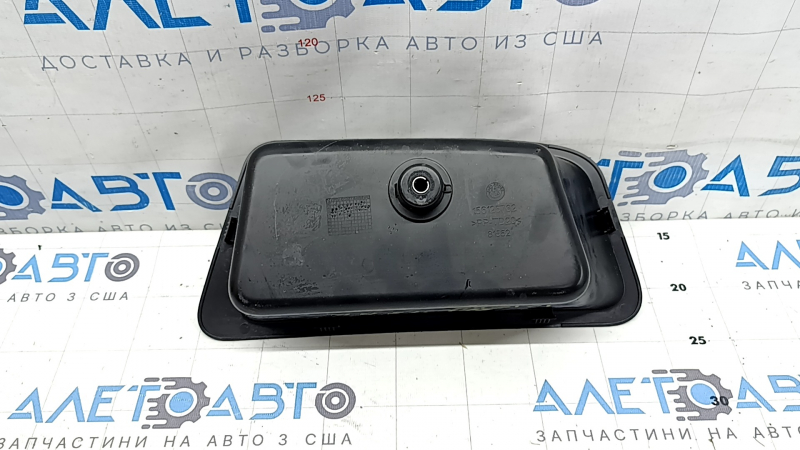 Бокс багажника правый Alfa Romeo Stelvio 18-25 царапины