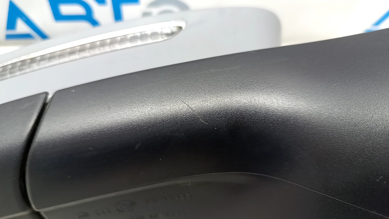 Зеркало боковое правое в сборе Volkswagen ID.4 21-23 12+2 пина, поворотник, подсветка, подогрев, BSM, серый LA7C, царапины