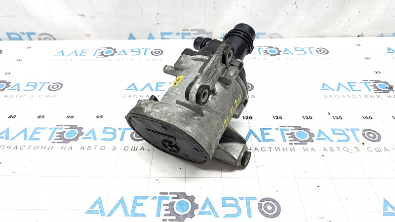 Помпа водяная Mercedes W167 GLE 450 20-23 3.0h