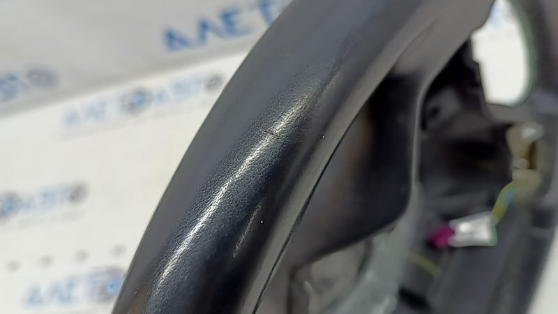 Руль голый BMW X5 F15 14-18 кожа черная с подогревом, Sport, царапины, надрывы